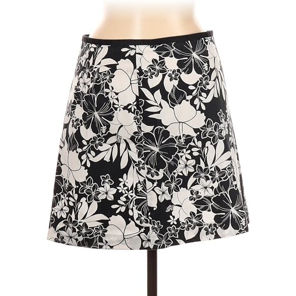 Casual Skirt Floral - Picture 1 of 2
